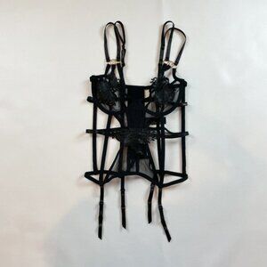 NWOT Bluebella Bra 30DD Black Mesh Embroidery B1205